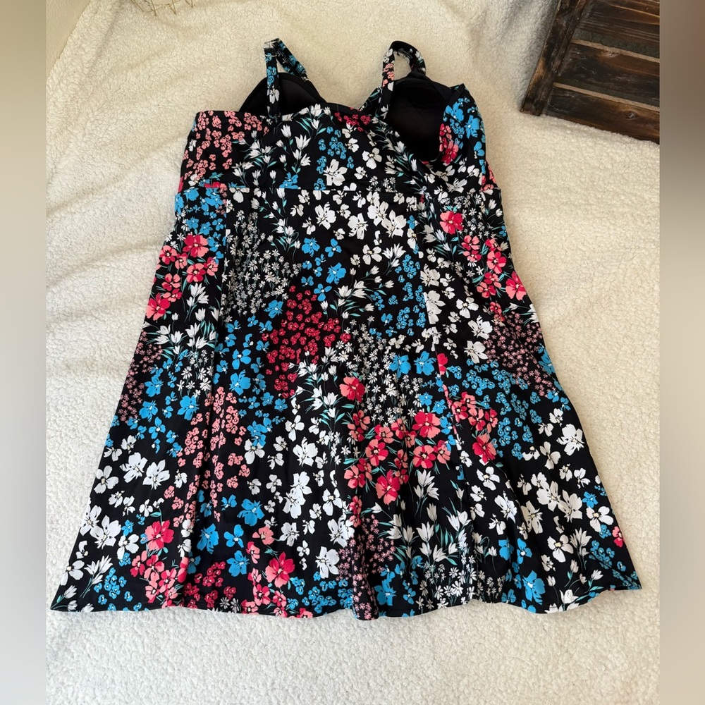 Swim Solutions floral swim dress - Picture 10 of 13